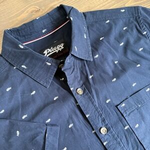 Plugg Men's Medium Navy Blue Fish Print Short Sleeve Button Up Casual Shirt